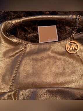 Michael Michael Kors Metallic Gold Leather Hobo Shoulder Bag Large Zip Top MK